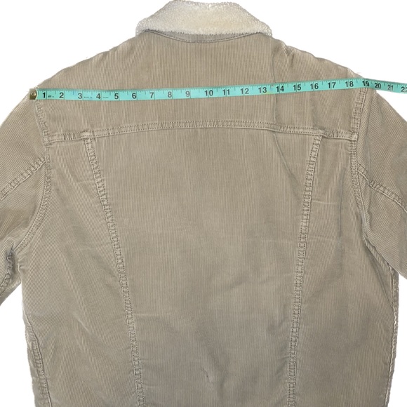 Vintage Levi’s Men’s Sherpa trucker jacket - Picture 5 of 13